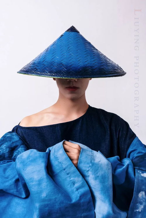 2019屆服裝與服飾設(shè)計(jì)專業(yè)畢業(yè)大秀 湛林體育館，服飾盛宴等你來(lái)?yè)屍保? />
</span>
<span id=